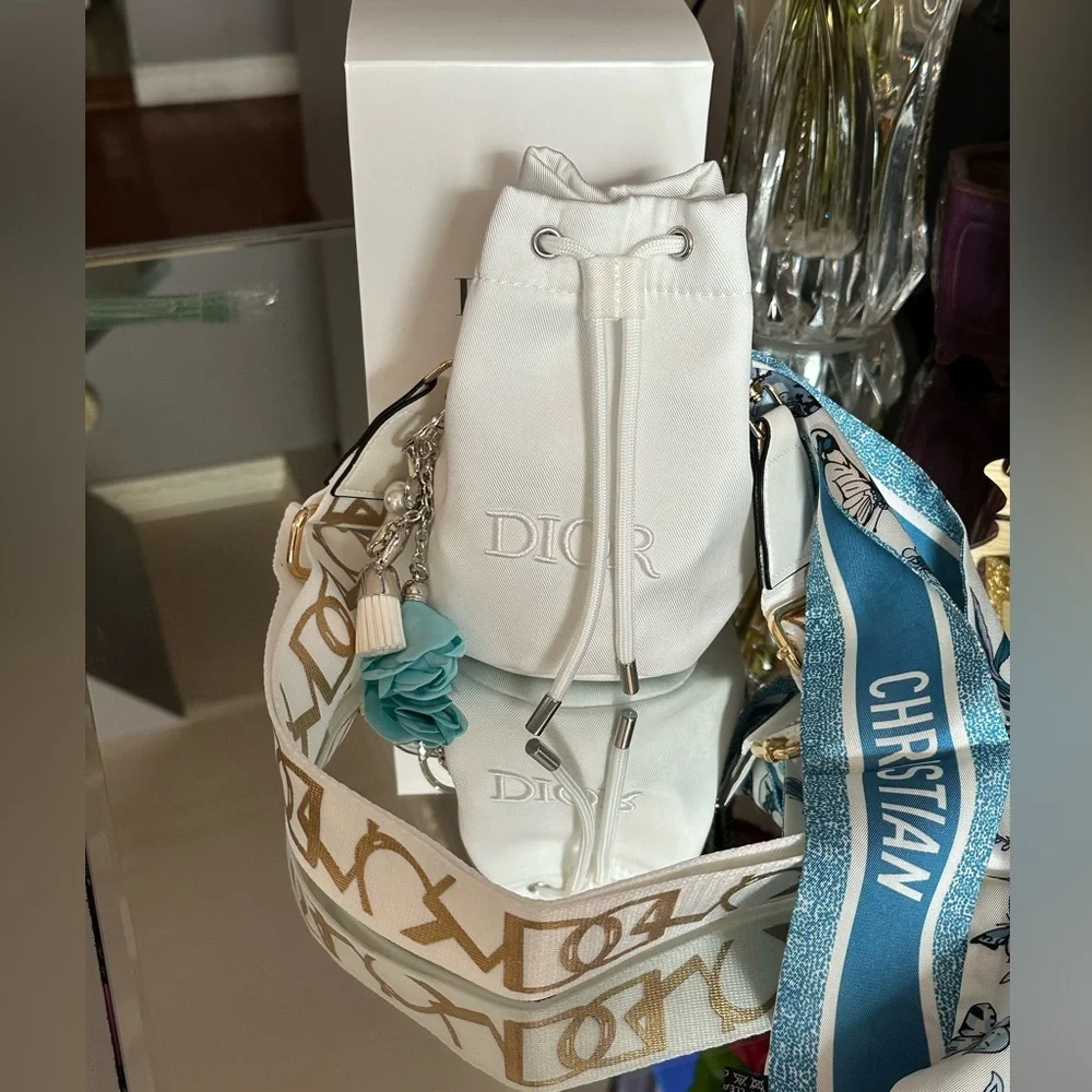 Dior - Picture 16 of 16